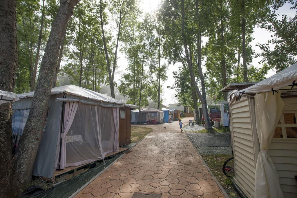 Camping Cachadelos Hotel Sanxenxo Eksteriør billede