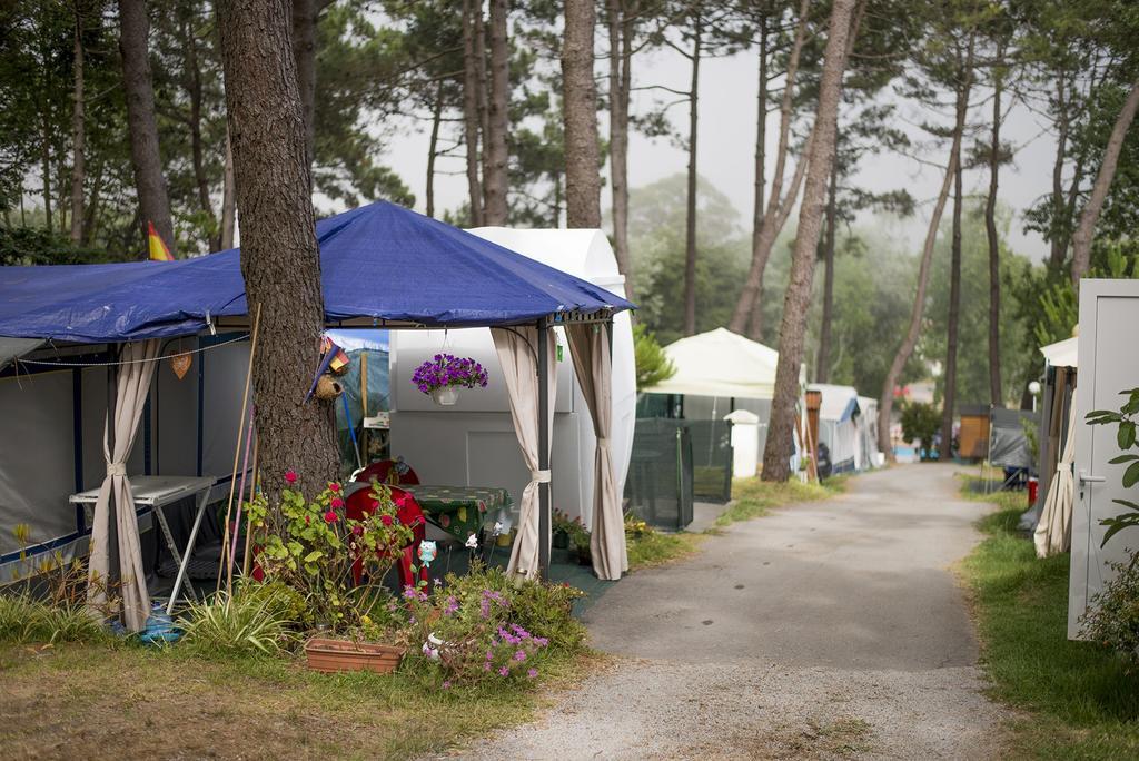 Camping Cachadelos Hotel Sanxenxo Eksteriør billede